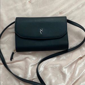 simply vera by vera wang envelope crossbody bag